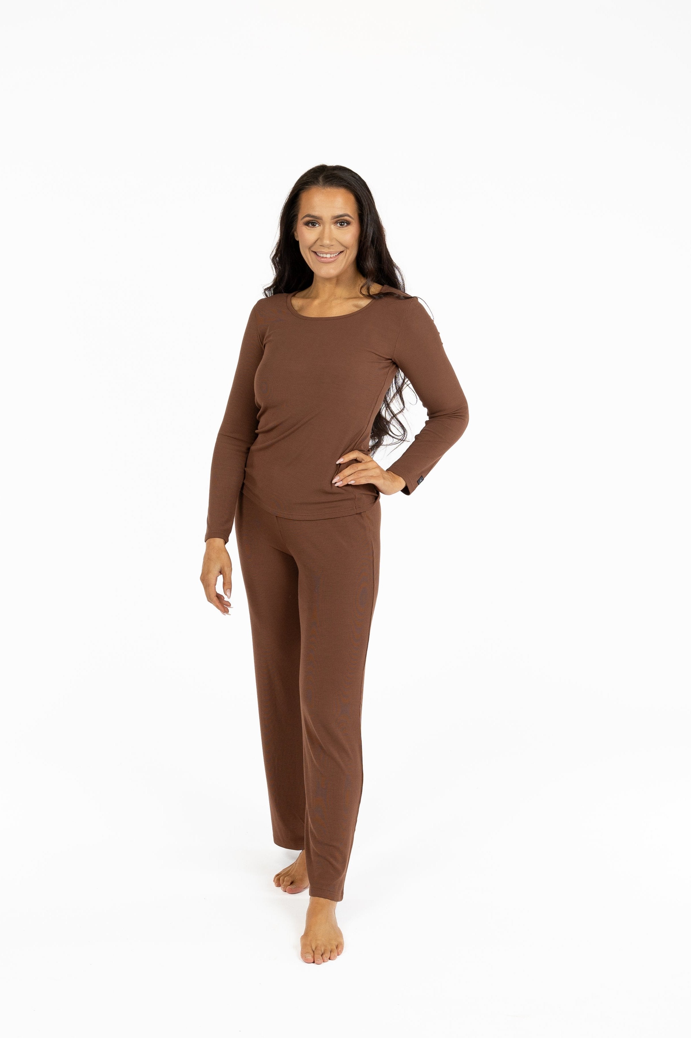 Vilma Home Ribbed náttfatasett - BRÚNT