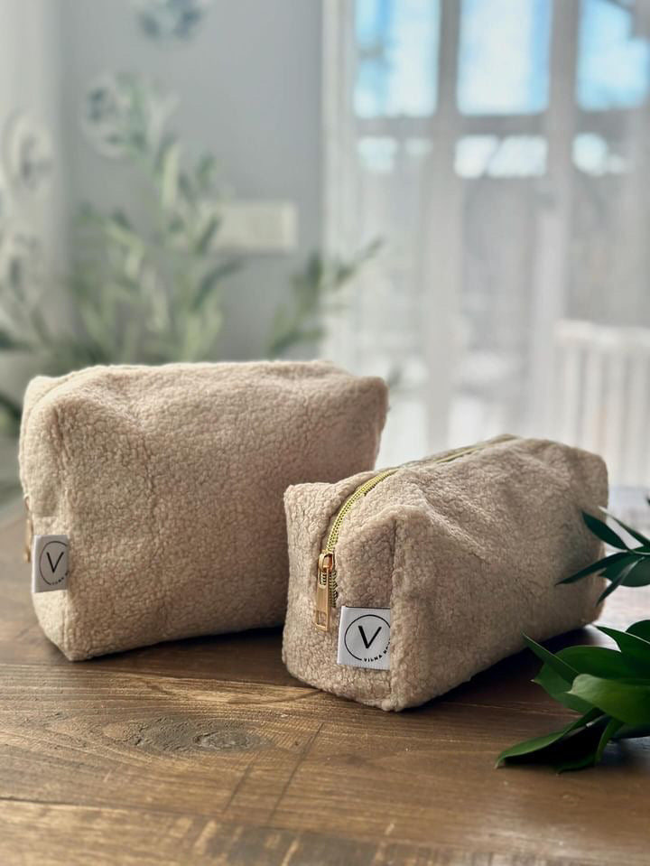 TEDDY BEIGE snyrtitaska miðstærð