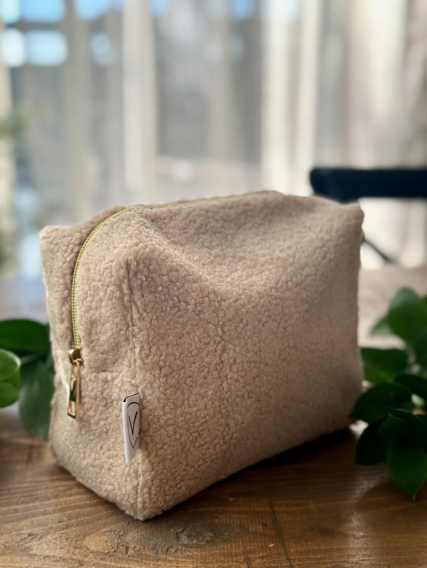 TEDDY BEIGE snyrtitaska miðstærð